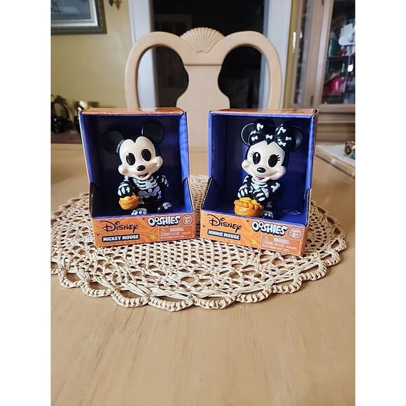 Disney Mickey Minnie Mouse Skeleton 4" Ooshies Figure Set Halloween Collectibles - Picture 5 of 5